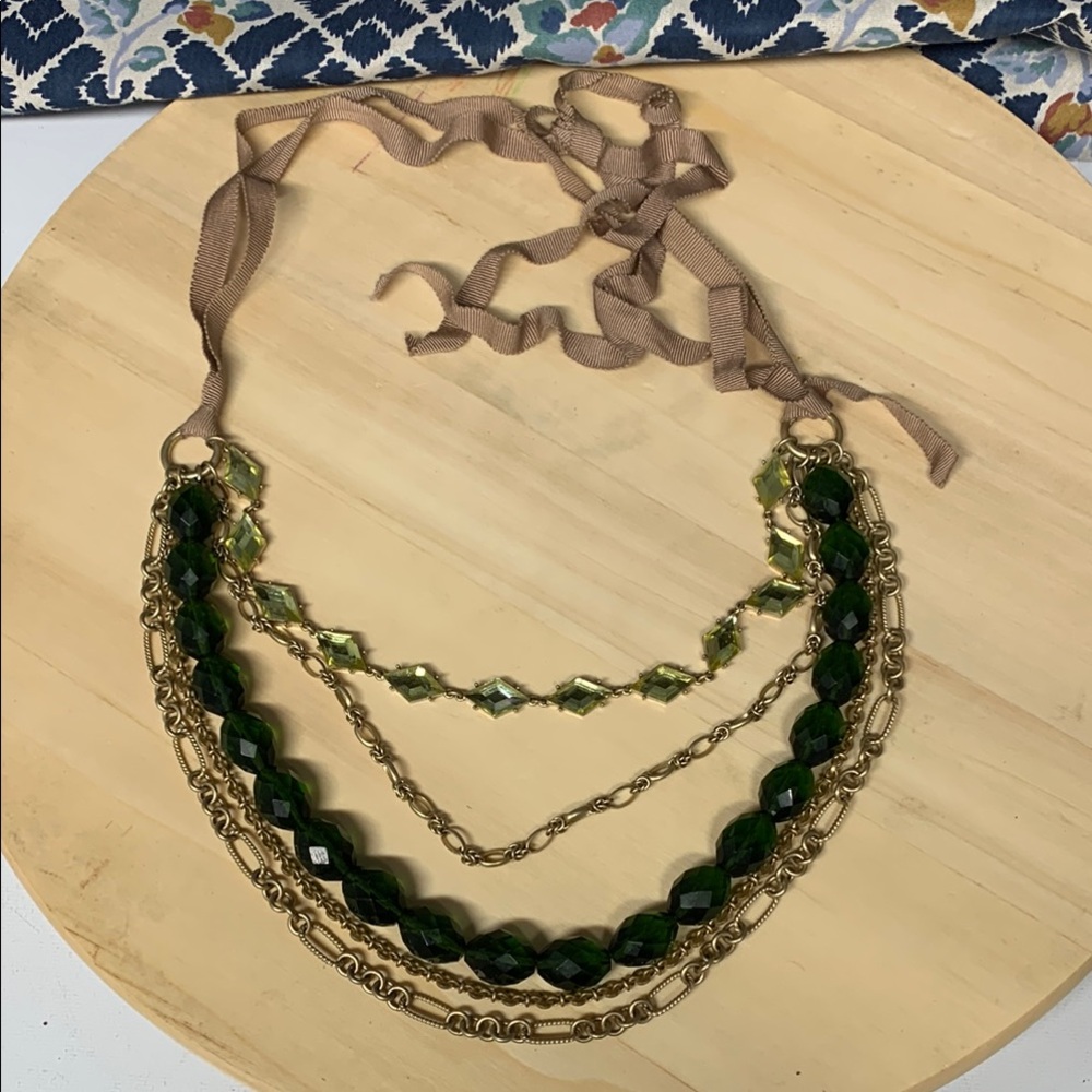 Chic Green and Gold Beaded Necklace